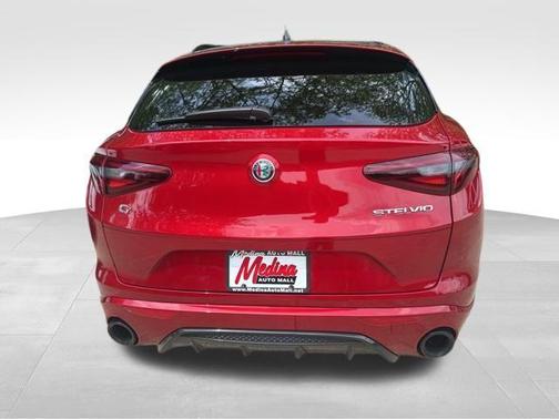 2023 Alfa Romeo Stelvio Veloce