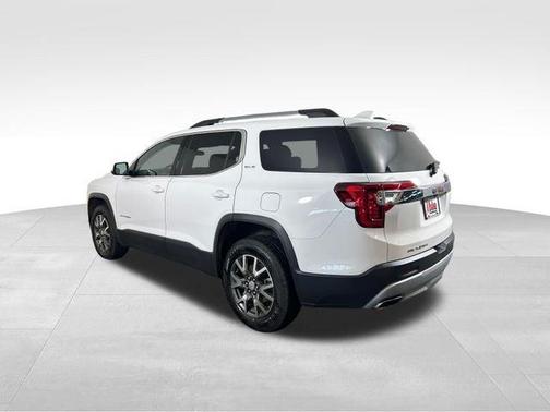 Summit White 2023 GMC Acadia SLE