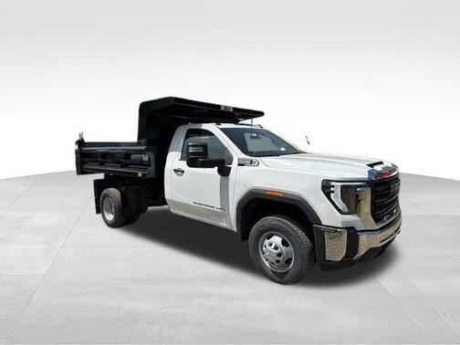 Summit White 2026 GMC Sierra 3500 Pro