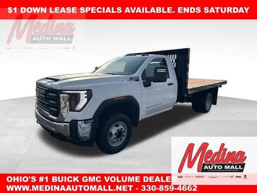 Summit White 2026 GMC Sierra 3500 Pro