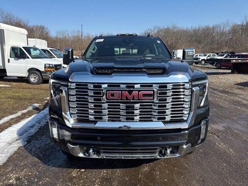 2026 GMC Sierra 2500 Denali