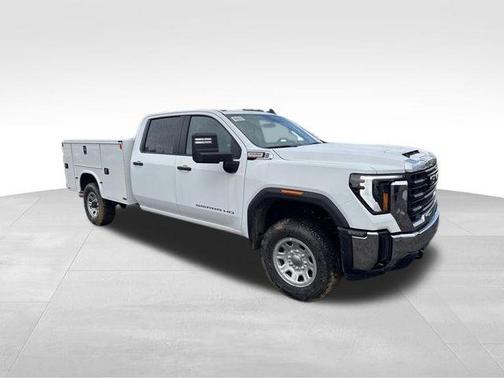Summit White 2026 GMC Sierra 3500 Pro