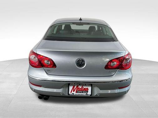 2010 Volkswagen CC Luxury