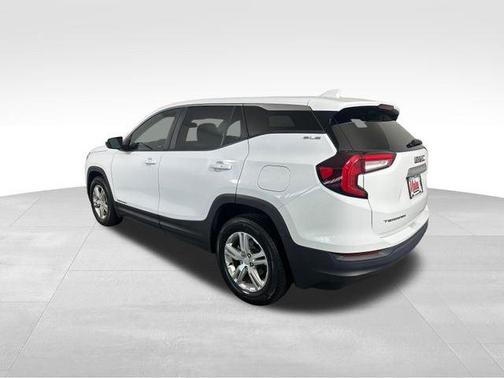Summit White 2022 GMC Terrain SLE