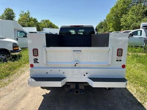 Summit White 2026 GMC Sierra 2500 Pro