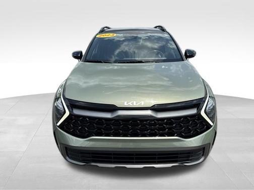 Jungle Green 2023 Kia Sportage X-Line