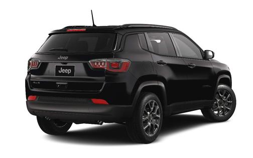 Diamond Black 2026 Jeep Compass Latitude