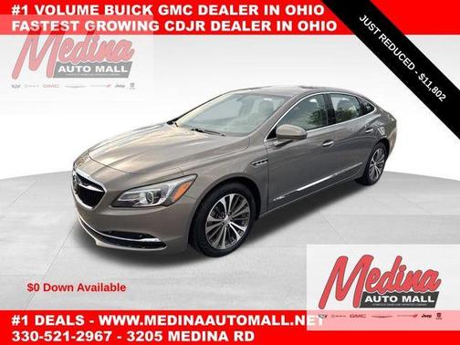 Pepperdust Metallic 2017 Buick LaCrosse Preferred