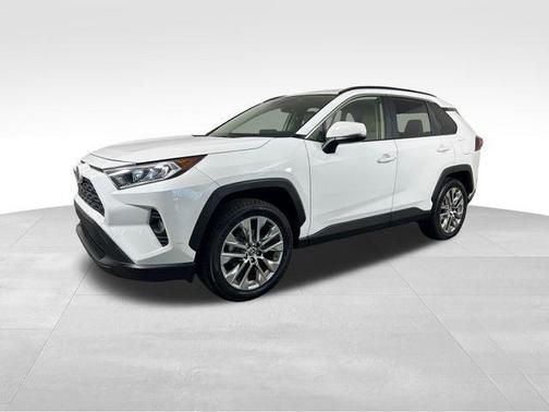 Super White 2019 Toyota RAV4 XLE Premium