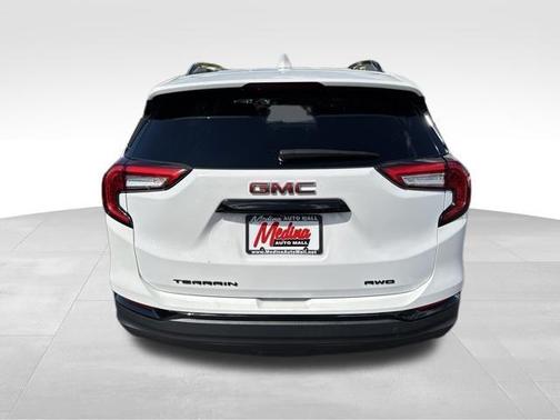 Summit White 2024 GMC Terrain SLE