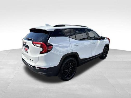 Summit White 2024 GMC Terrain SLE