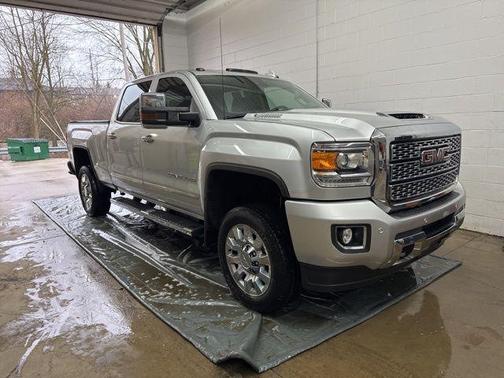 2019 GMC Sierra 2500 Denali