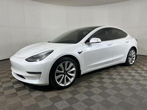 2019 Tesla Model 3 Performance