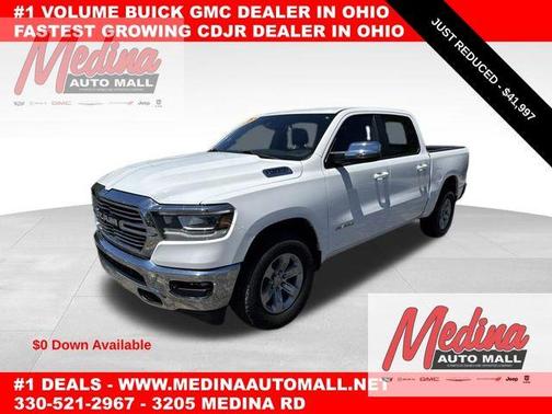 Bright White Clearcoat 2023 RAM 1500 Laramie