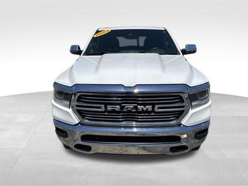 Bright White Clearcoat 2023 RAM 1500 Laramie