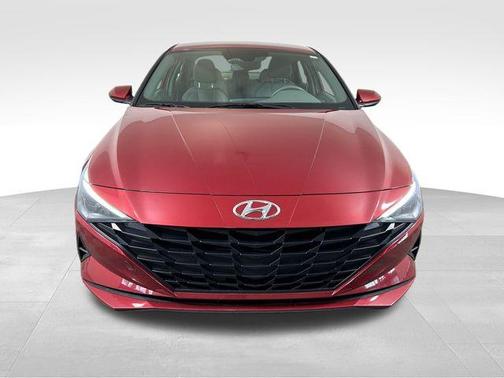 2023 Hyundai ELANTRA SE