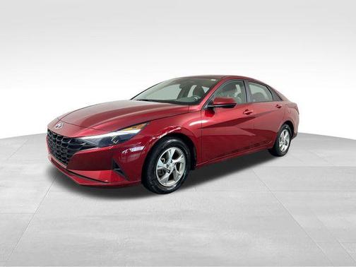 2023 Hyundai ELANTRA SE