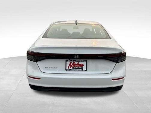 Platinum White Pearl 2023 Honda Accord EX