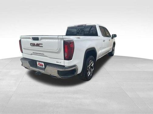 Summit White 2023 GMC Sierra 1500 SLT