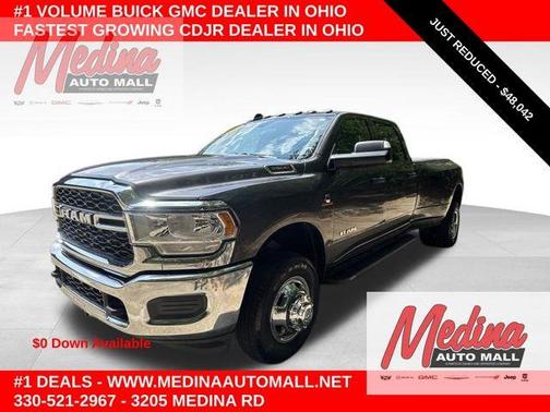 Granite Crystal Clearcoat Metallic 2022 RAM 3500 Tradesman