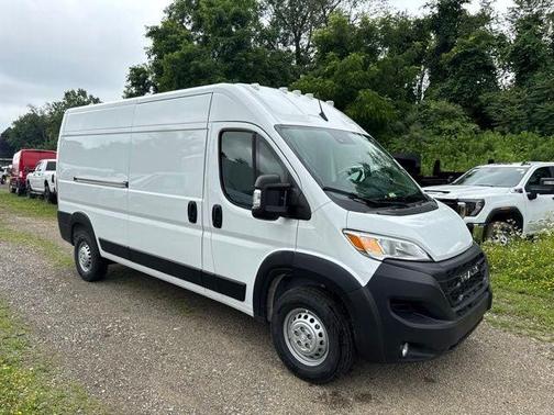 Bright White Clearcoat 2026 RAM ProMaster 2500 High Roof
