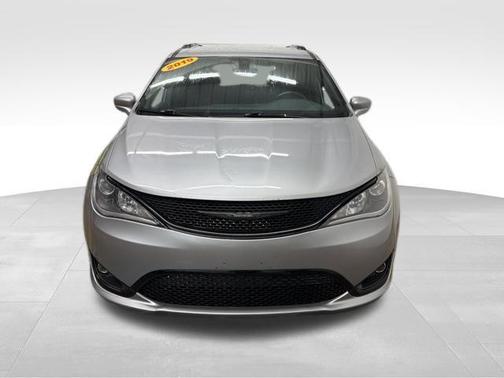 2019 Chrysler Pacifica Touring-L Plus