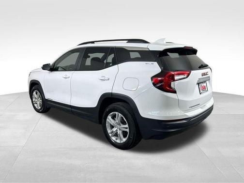 Summit White 2024 GMC Terrain SLE
