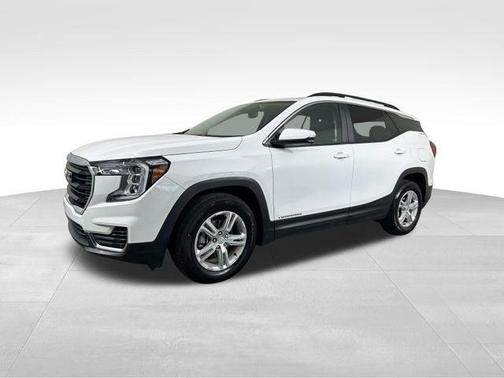 Summit White 2024 GMC Terrain SLE