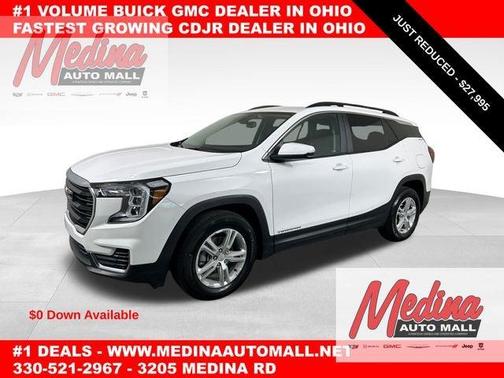 Summit White 2024 GMC Terrain SLE