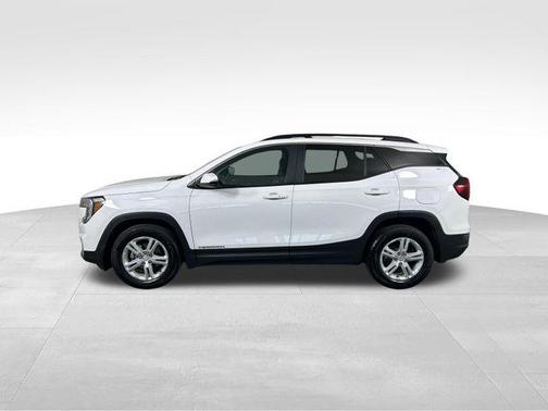 Summit White 2024 GMC Terrain SLE