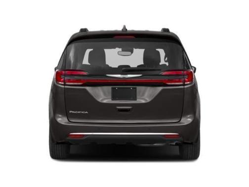 Brilliant Black Crystal Pearlcoat 2023 Chrysler Pacifica Touring-L