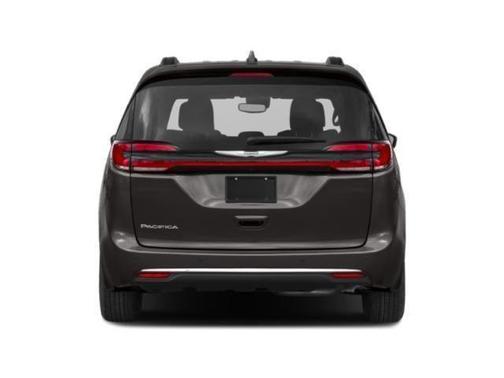 Brilliant Black Crystal Pearlcoat 2023 Chrysler Pacifica Touring-L