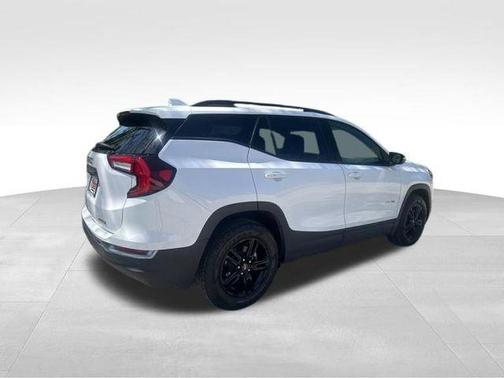 Summit White 2023 GMC Terrain AT4
