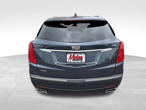Shadow Metallic 2019 Cadillac XT5 Luxury