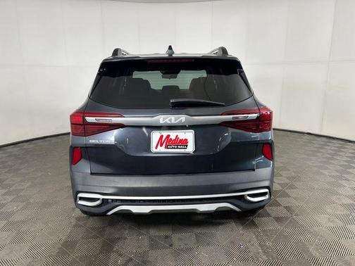 2022 Kia Seltos Nightfall