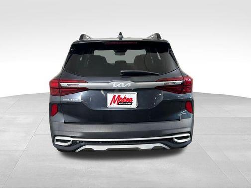 2022 Kia Seltos Nightfall