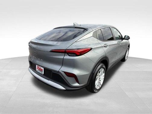 Moonstone Gray Metallic 2025 Buick Envista Preferred