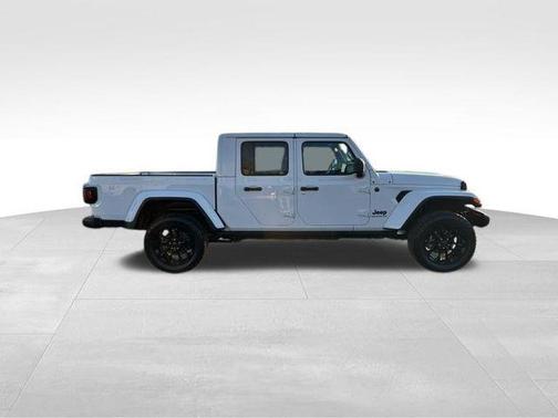 2024 Jeep Gladiator Nighthawk