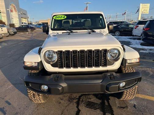 2024 Jeep Gladiator Nighthawk