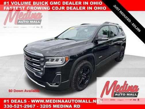 2023 GMC Acadia AT4