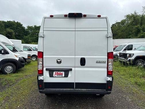 Bright White Clearcoat 2026 RAM ProMaster 2500 High Roof