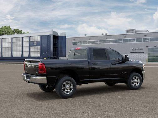 Diamond Black 2026 RAM 2500 Big Horn