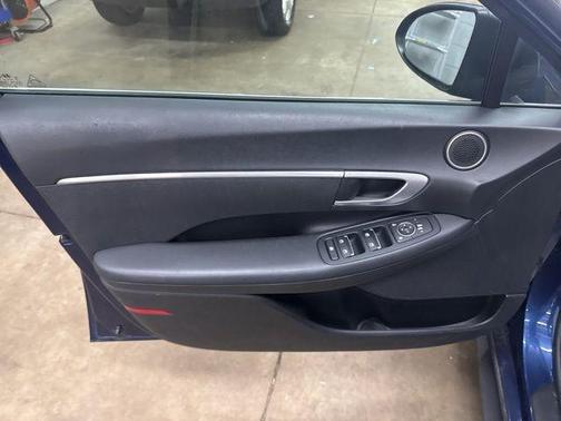 2020 Hyundai SONATA SE
