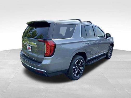 Satin Steel Metallic 2022 GMC Yukon SLT