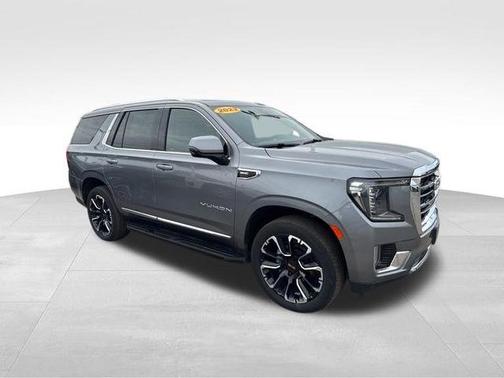 Satin Steel Metallic 2022 GMC Yukon SLT