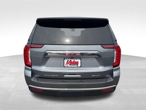Satin Steel Metallic 2022 GMC Yukon SLT