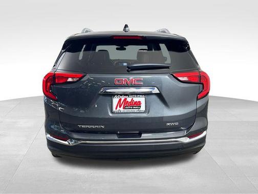 2018 GMC Terrain SLT