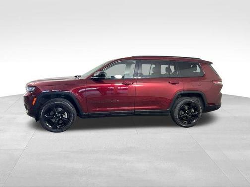 Velvet Red Pearlcoat 2023 Jeep Grand Cherokee L Laredo