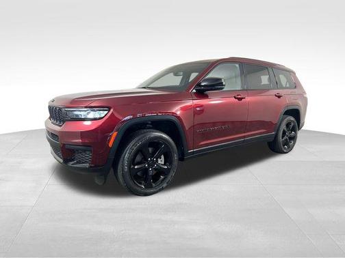 Velvet Red Pearlcoat 2023 Jeep Grand Cherokee L Laredo