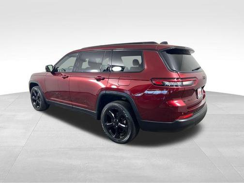 Velvet Red Pearlcoat 2023 Jeep Grand Cherokee L Laredo